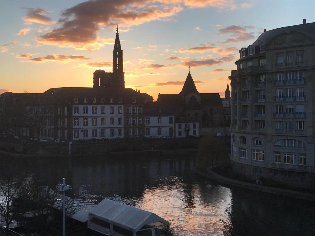 Ferienwohnung Quai des Pêcheurs Straßburg Exterior foto